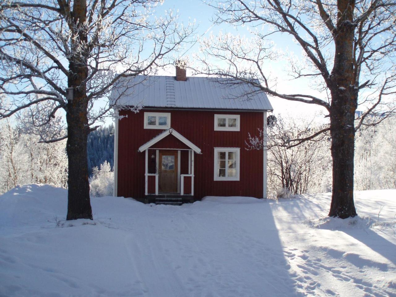 Valagardens Vaerdshus Och Camping Ab Valadalen Exterior photo